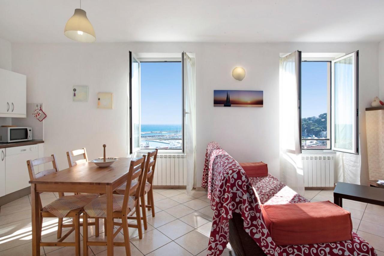 Trilocale In Villa Vista Mare Apt 3 Варацце Экстерьер фото