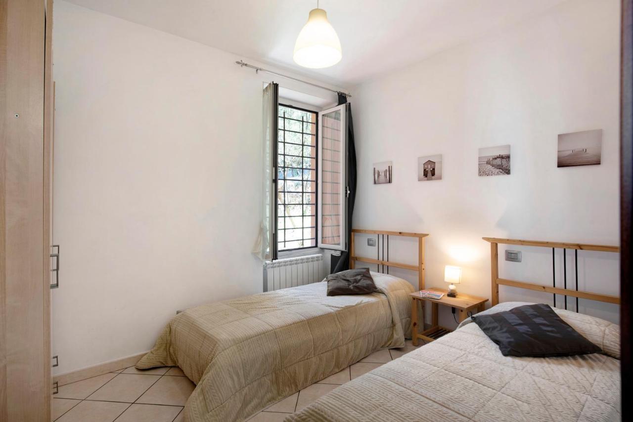 Trilocale In Villa Vista Mare Apt 3 Варацце Экстерьер фото